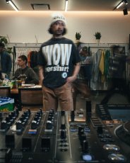 画像2: SAINT Mxxxxxx SS T-SHIRT/WOW (2)