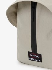 画像4: ESSENTIALS FEAR OF GOD x Eastpak　Backpack (4)