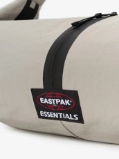 画像3: ESSENTIALS FEAR OF GOD x Eastpak　Shell Bag (3)