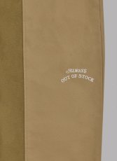 画像4: ALWAYS OUT OF STOCK　TWO-PLEAT SWITCHED WIDE PANTS - BROWN (4)