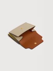 画像4: MARNI タン、トープ＆ブラウン サフィアーノレザー 三つ折りウォレット (4)