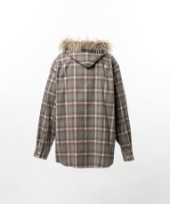 画像2: KAMIYA Fur-Trimmed Hooded Check Shirt (2)