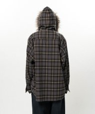 画像9: KAMIYA Fur-Trimmed Hooded Check Shirt (9)