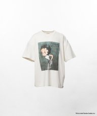 画像1: Betty Boop™ × KAMIYA "I’m coming out" Distressed T-shirt (1)