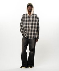 画像2: KAMIYA OG Check Sun-Faded Hooded Shirt (2)