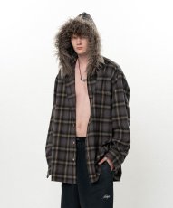 画像4: KAMIYA Fur-Trimmed Hooded Check Shirt (4)
