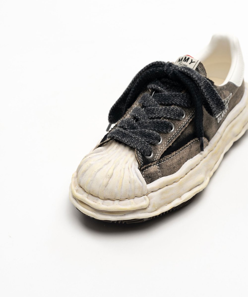 画像4: "BLAKEY" OG Sole Bleached Canvas Low-top Sneakers (4)