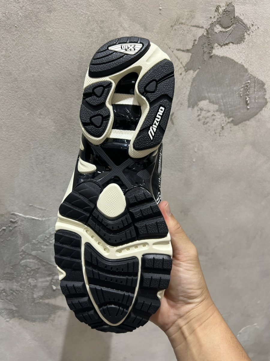画像2: Sean Wotherspoon x MIZUNO  The Wave MG4 LS shoes (2)