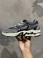 画像1: Sean Wotherspoon x MIZUNO  The Wave MG4 LS shoes (1)