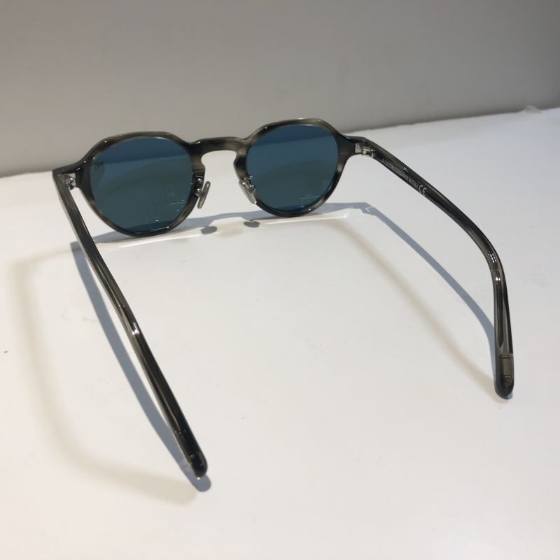 TOM FORD トムフォード EYEWEAR　サングラス TF877-D 55N