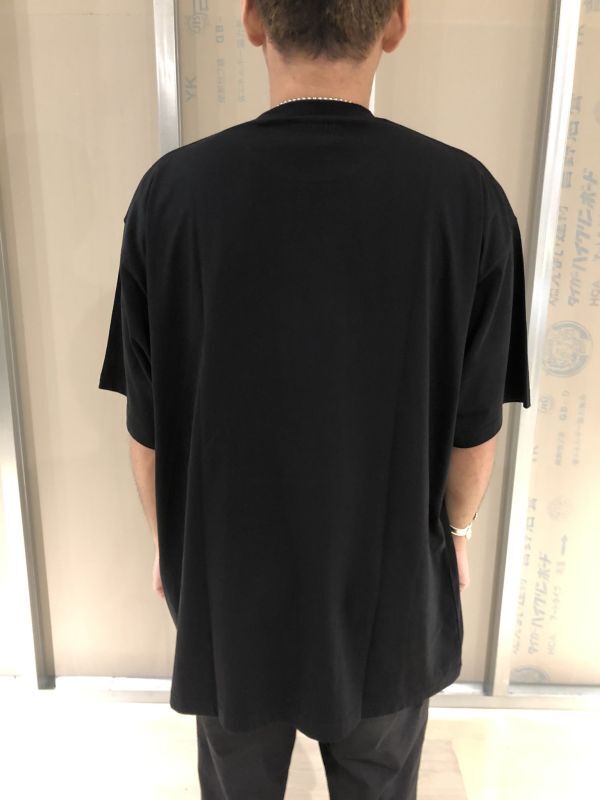 VETEMENTS （ヴェトモン） 正規取扱店公式通販 即日発送！１〜３日以内