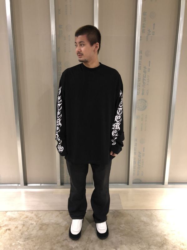公式 袖ロゴ 21AW vetements VETEMENTS ヴェトモン 21aw ロンT long 超